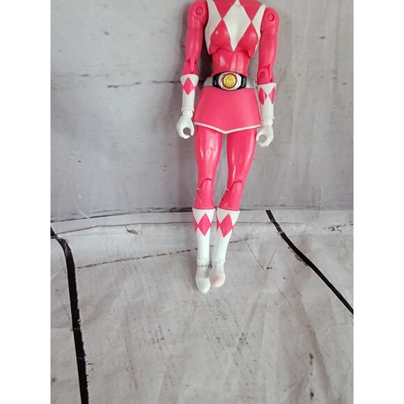 Mighty Morphin Power Rangers Legacy Collection 6.5 Inch Bandai Action Figure - Picture 4 of 8